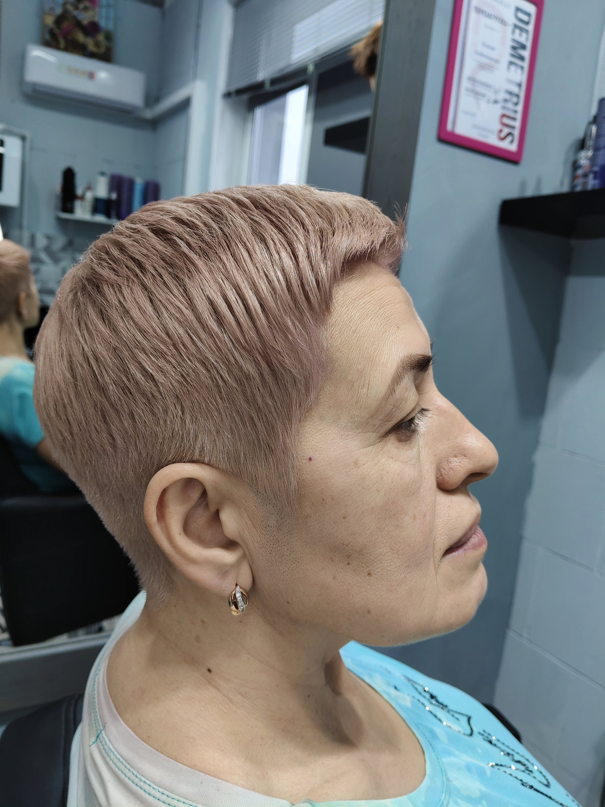 стрижка женская короткая